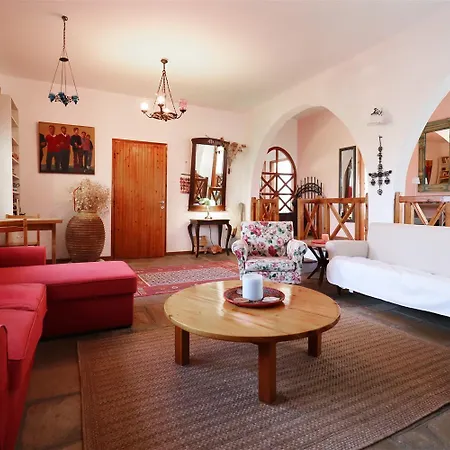 Adam Sea View Lejlighed *