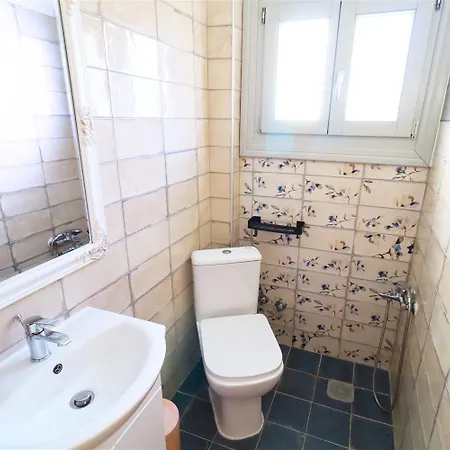 Lejlighed Adam Sea View