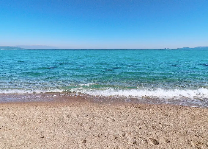 Adam Sea View 아파트